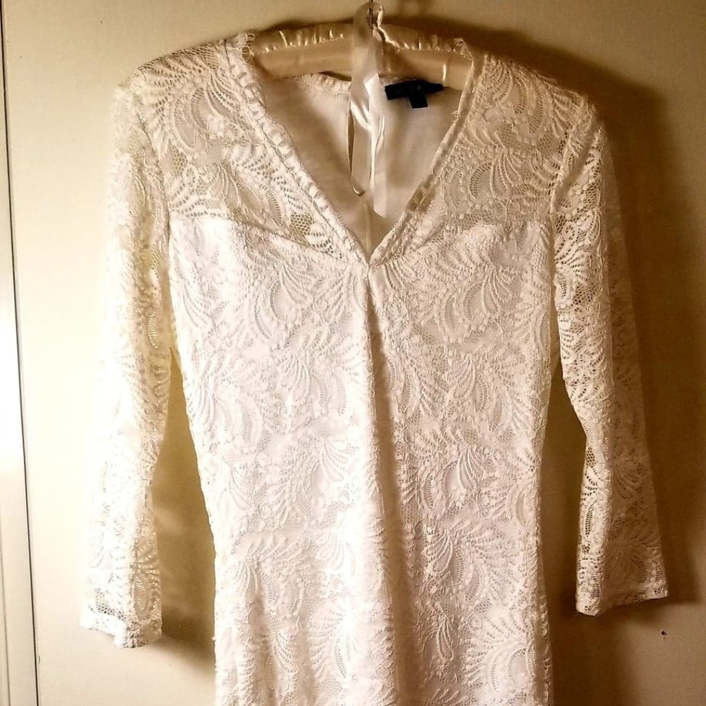 Lacy White Bodycon Minidress!